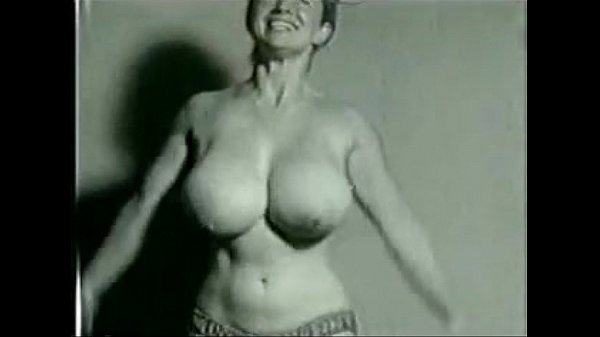Virginia Bell – Bouncing Boobs