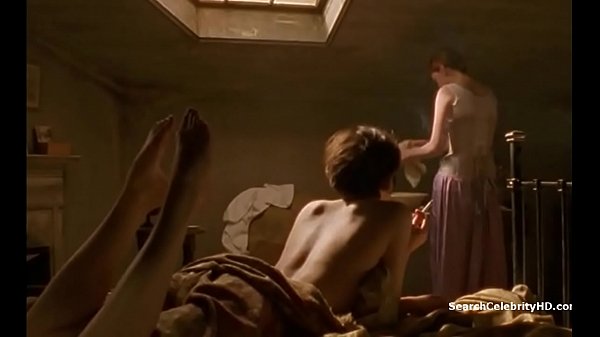Keeley Hawes Rachel Stirling Tipping The Velvet-EP1 2002
