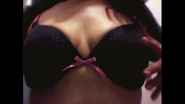 AriadnaHot 69 Pechos