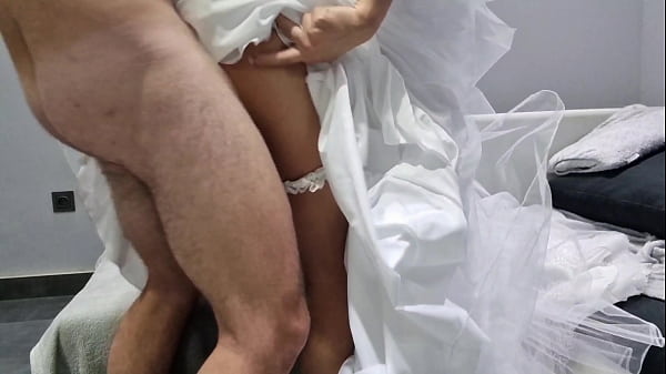 Cuckold watches wife’s wedding night