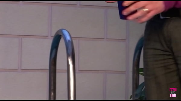 He had to get his warm cum all over her delicate feet