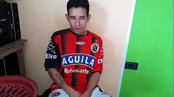 Hermanito Que estas haciendo con mi  madrastras Tenemos que irnos a estudiar